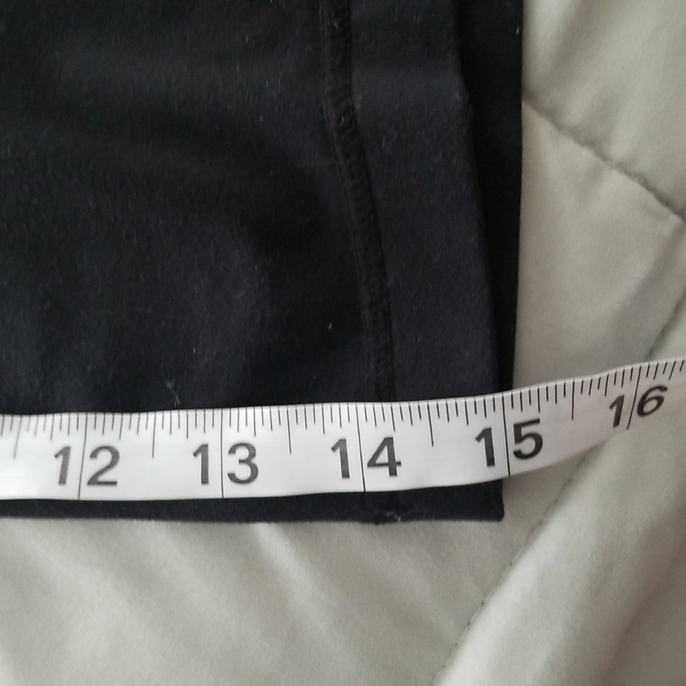 Lululemon Crisscross Waist Flare Cropped Leggings - Picture 13 of 14